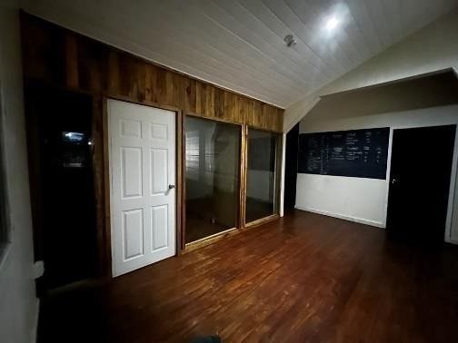 Office partitions and renovations