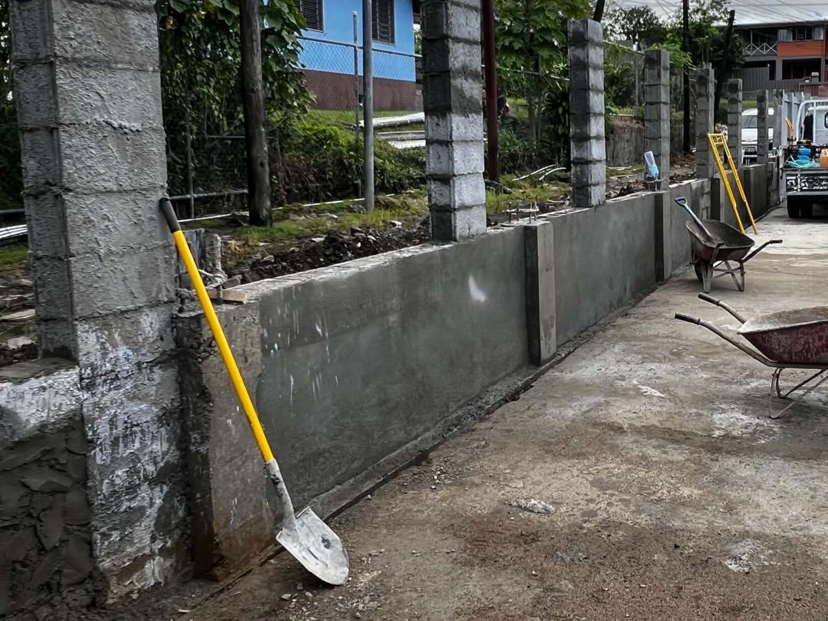 Wall rendered, columns built up